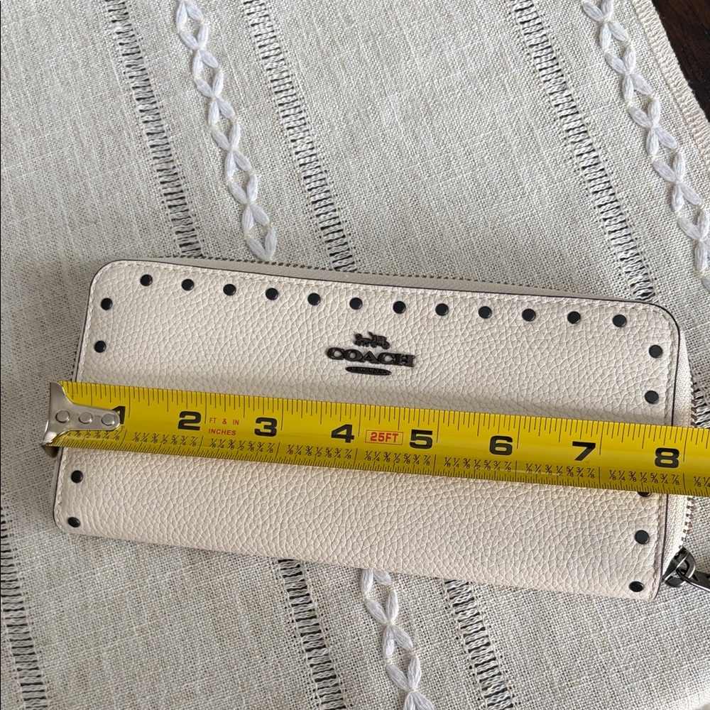 Coach Accordion Cream Pebbled Zip Wallet with Stud Trim - Picture 9 of 13